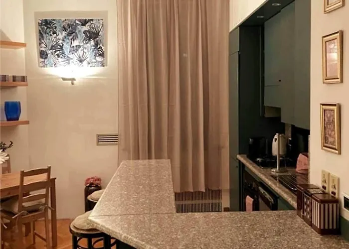 Daire Stylish In Sempione Milano